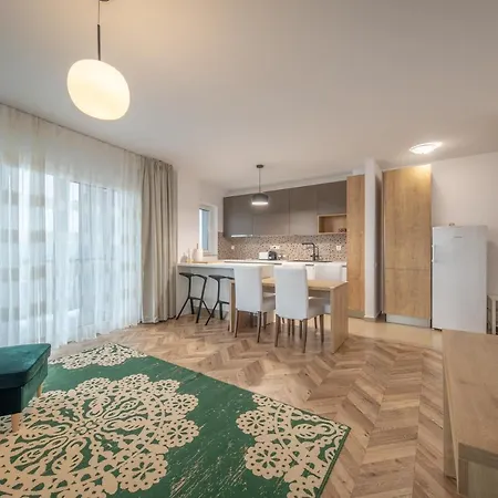 Lancer Apartament