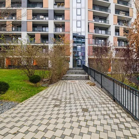Lancer Apartament *